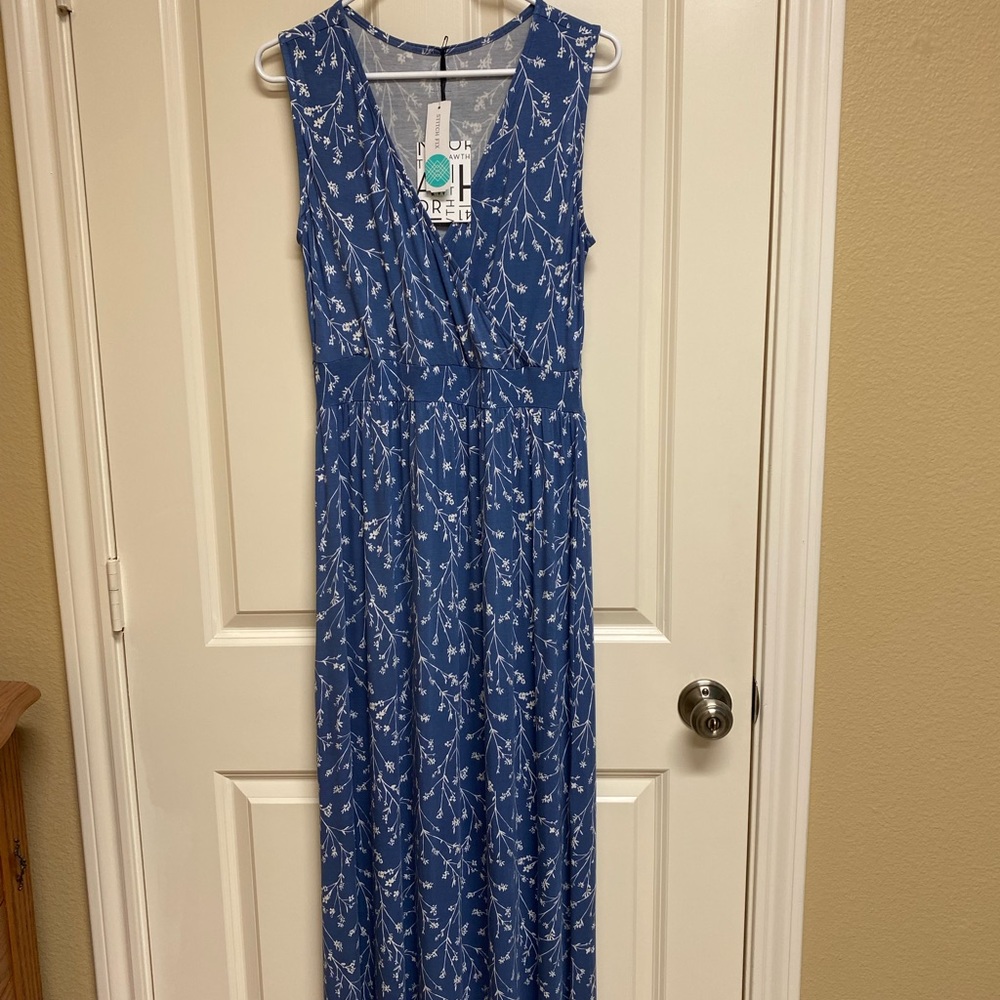 41 Hawthorn Maxi dress
